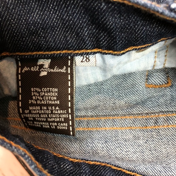SOLD•| 7 For All ManKind Jeans - Picture 4 of 8
